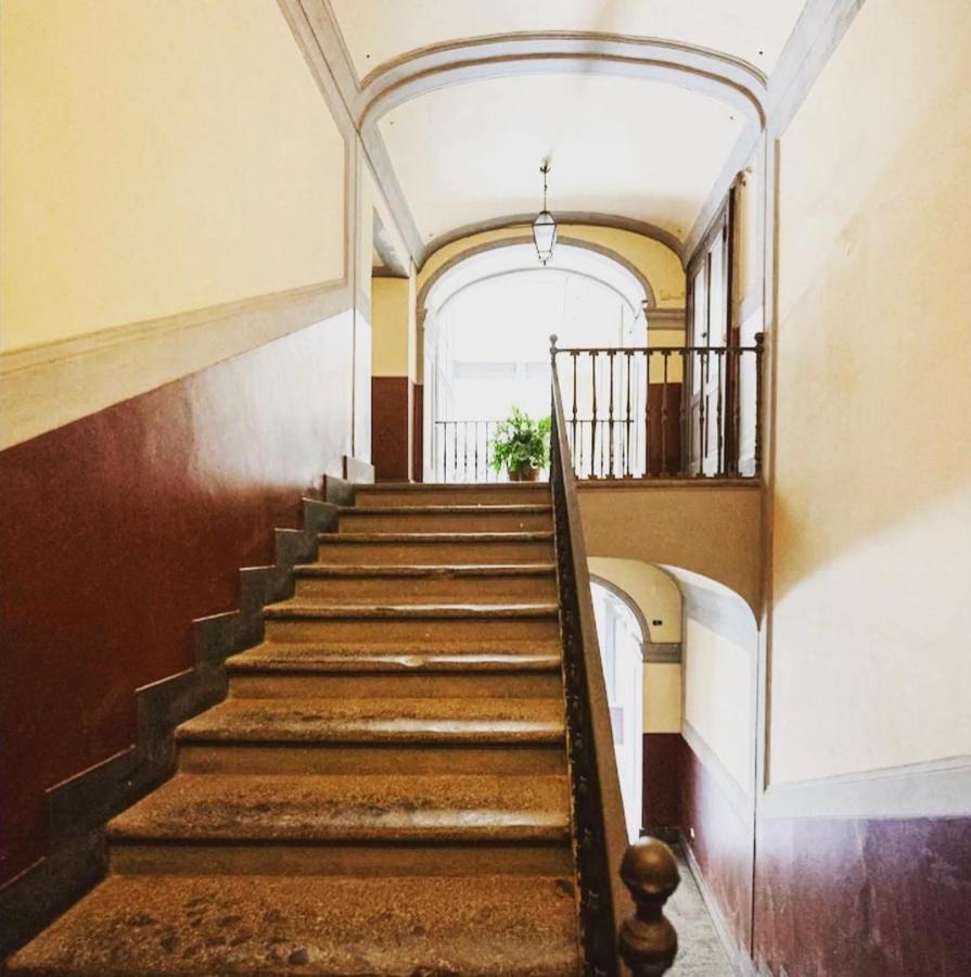 Per Amor Duomo Napels Buitenkant foto